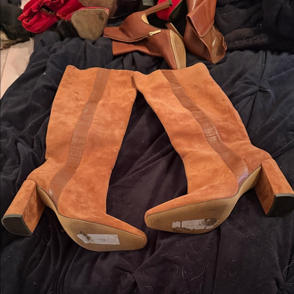 Chelsea & Violet Brown Heeled Boots